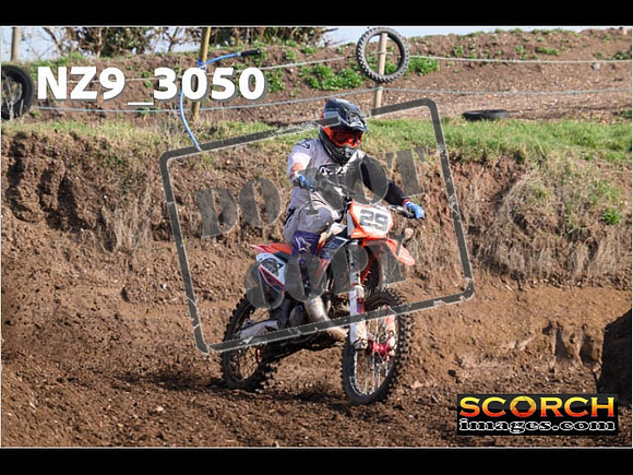 Experts-088