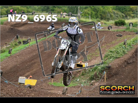 Experts-089