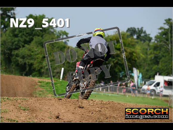 Novice-076