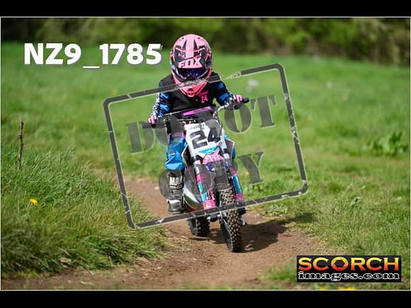 Pee Wee Kids Track-35