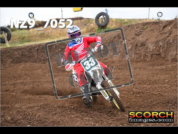 Green-Over 40-041