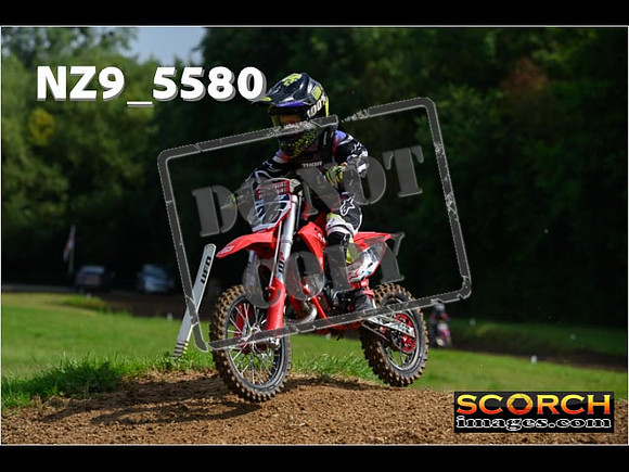 Auto 65'S-045