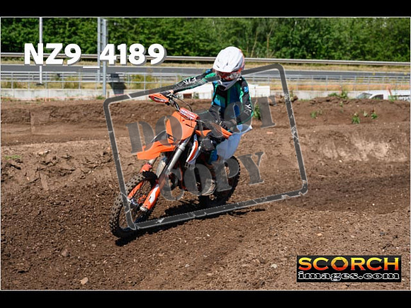 Youth-049