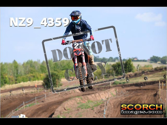 Experts-091