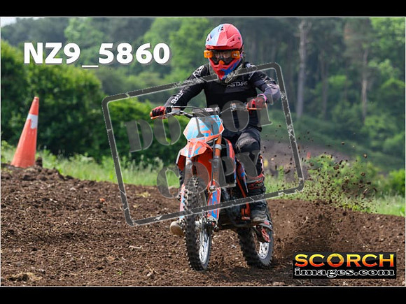 Youth-095