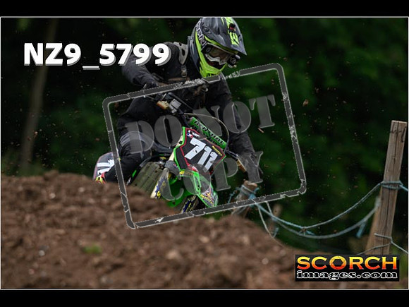 Inters-048