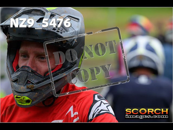 Experts-406