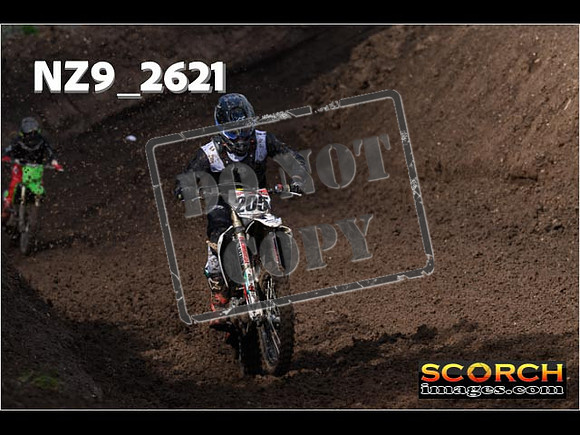 Experts-088