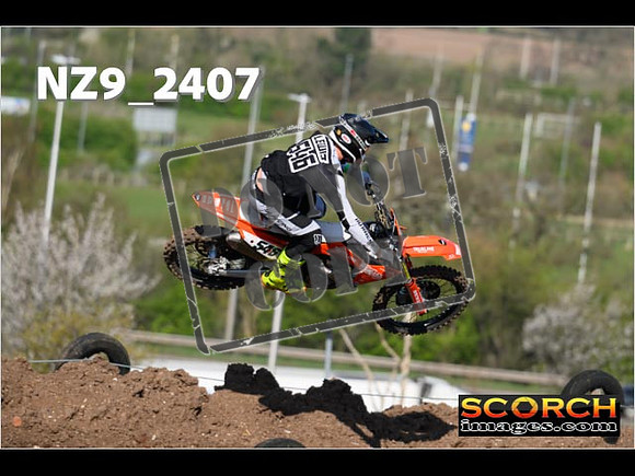 Wed02Apr-078