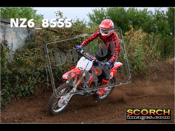 Experts-075