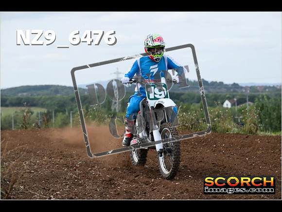 Experts-189