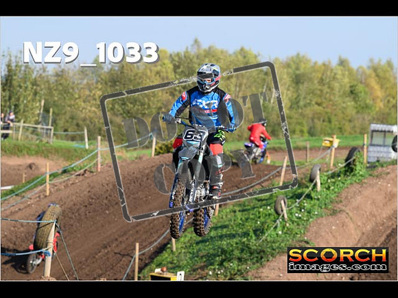 IntersBlue-067