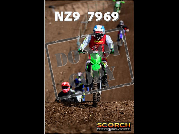 IntersGreenOrange-170