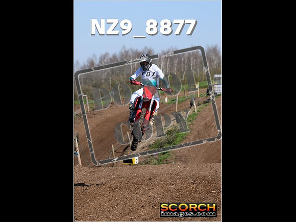 Thur20Mar-084