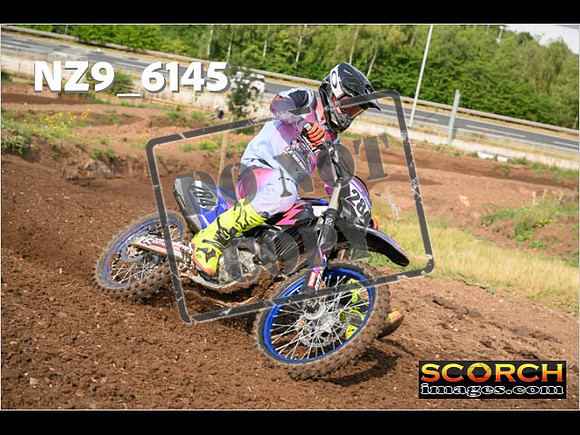 Experts-060