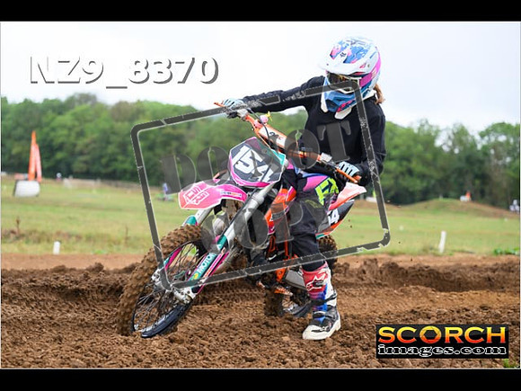 85's-049