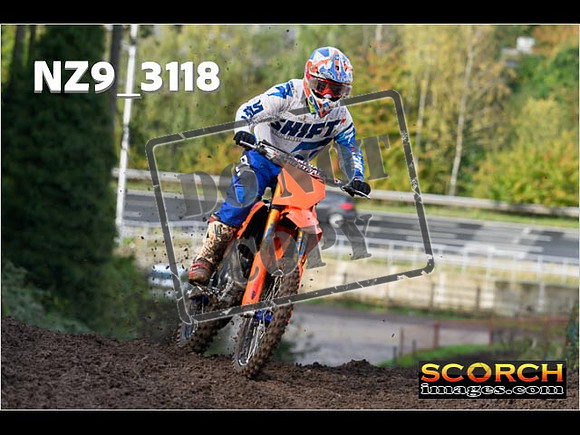 Experts-112