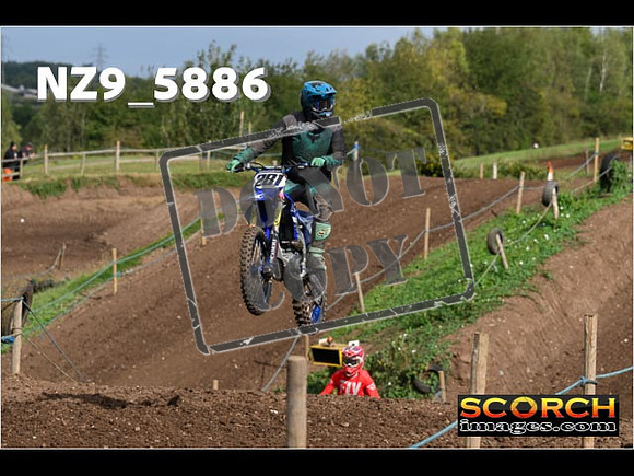 IntersGreen-076