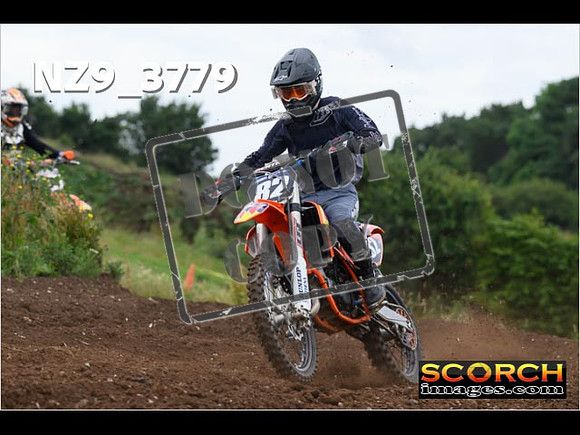 Inters-073