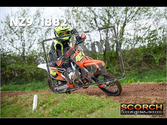 85's-063