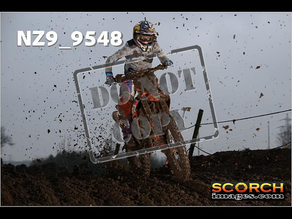 Inters-087