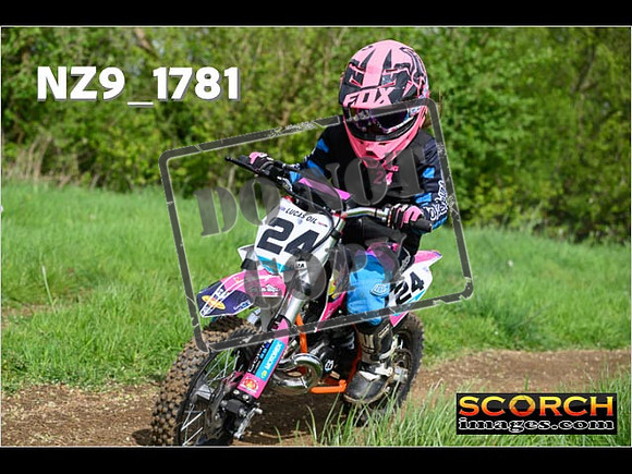 Pee Wee Kids Track-31