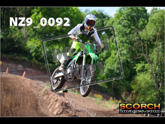 Experts-102