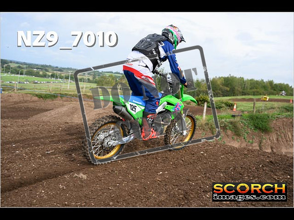Experts-083