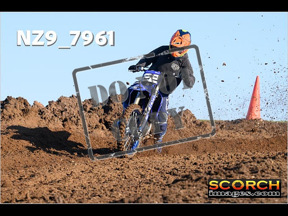 Thur06Feb-009
