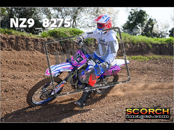Thur10Apr-070