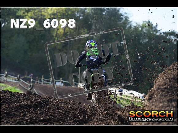 Experts-135