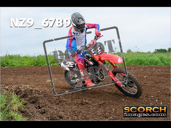 Experts-389