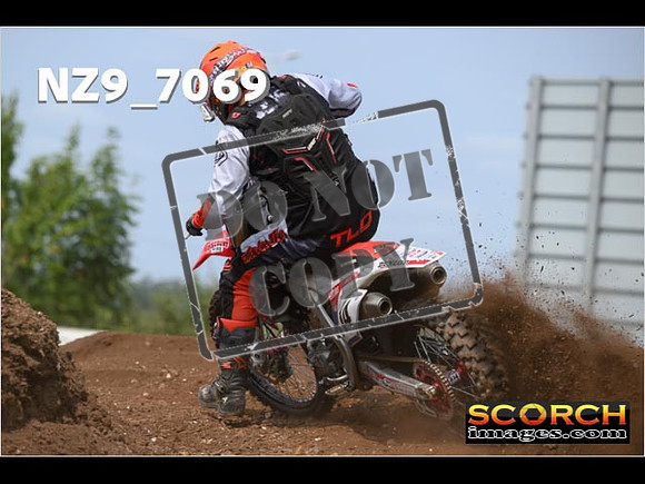 Experts-464