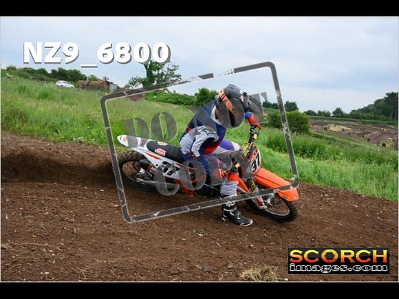 Experts-400