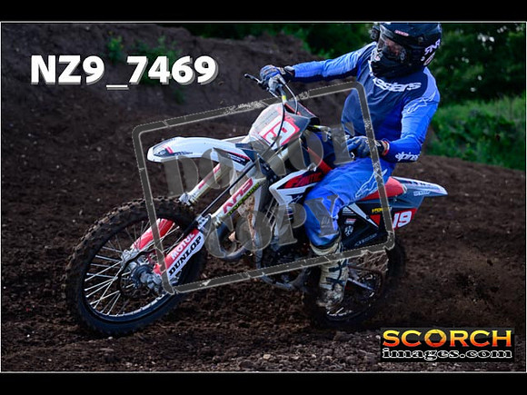 Experts-112
