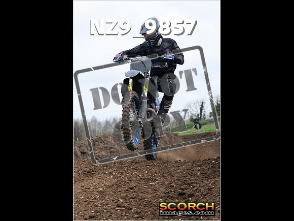Experts-078