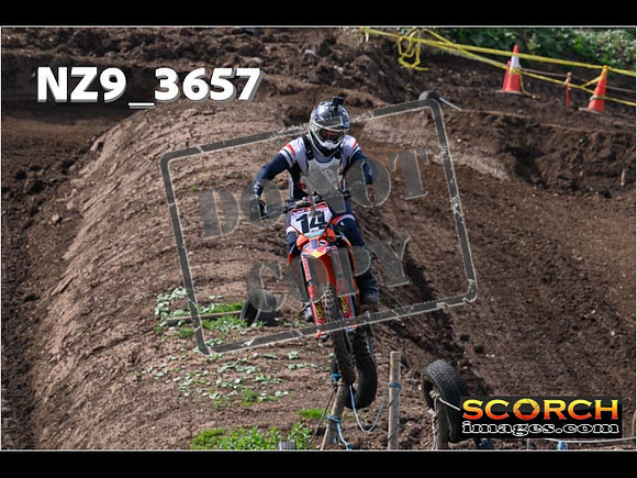 Experts-105