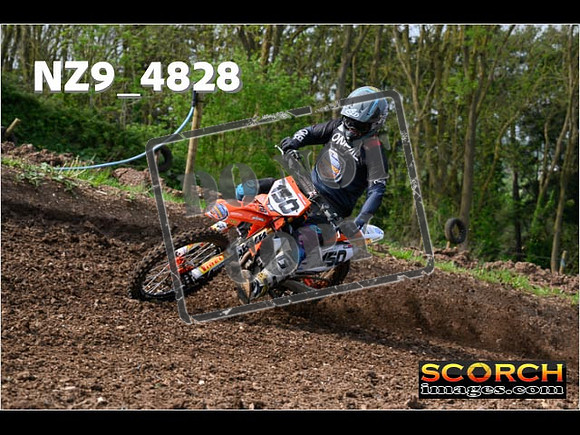 Wed8May-006