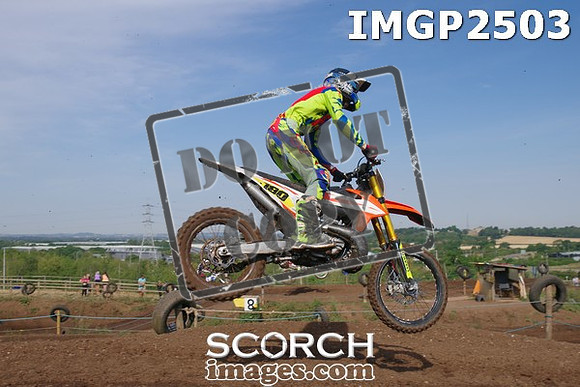IMGP2503