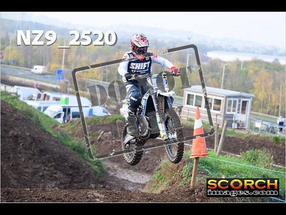 Experts-109
