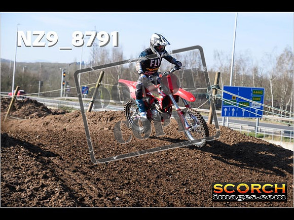 Thur20Mar-008