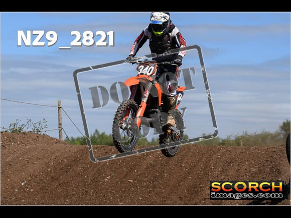 Experts-121