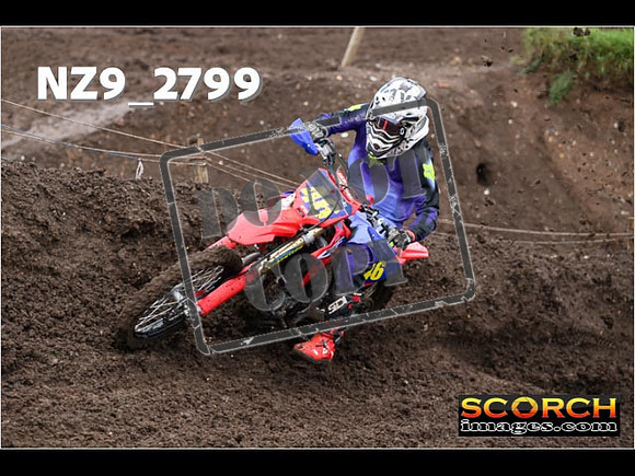 Experts-024