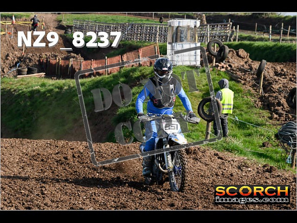 Thur10Apr-037