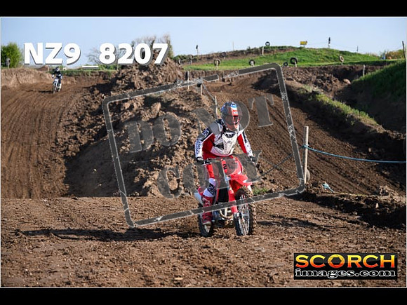 Thur10Apr-012