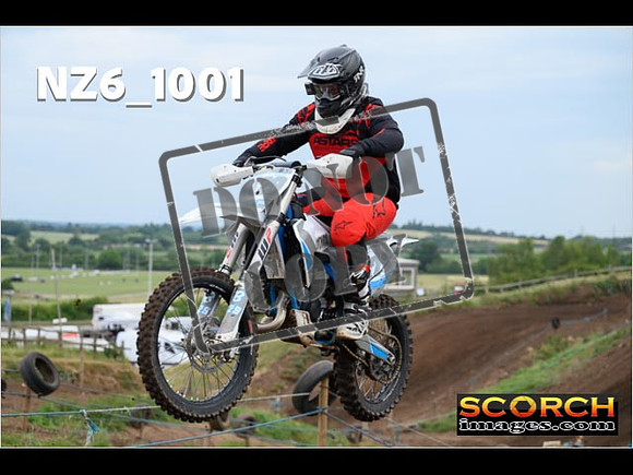 Inters-097