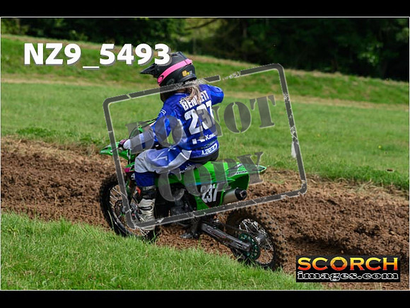 85's-033