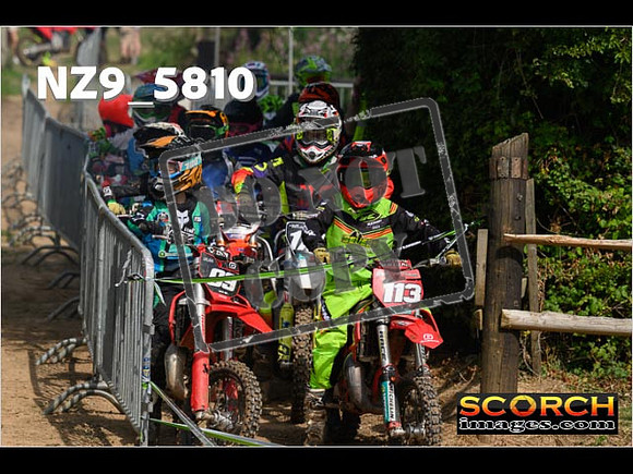 85's-072