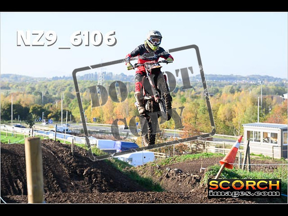 Experts-142