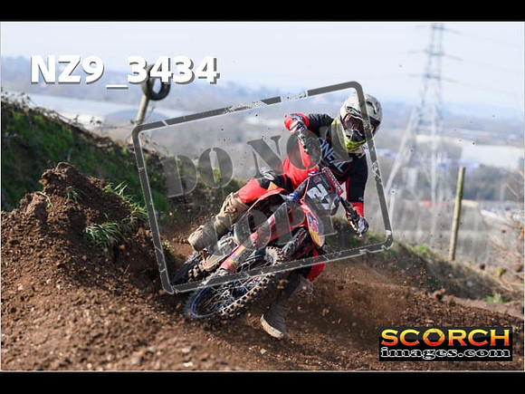 Experts-117